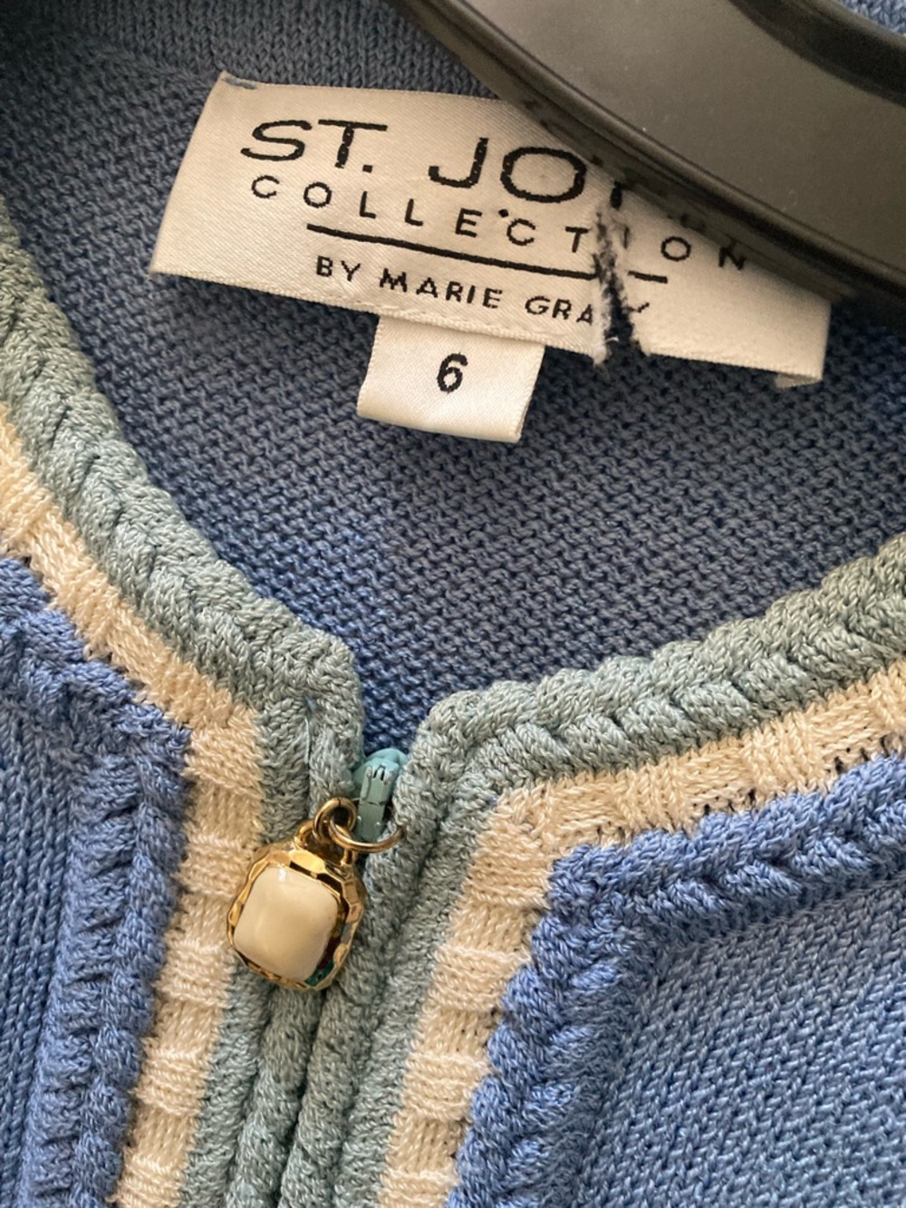 St. John knit Powder Blue Short-Sleeve Knit Jacket with Cream Trim - Picture 2 of 3